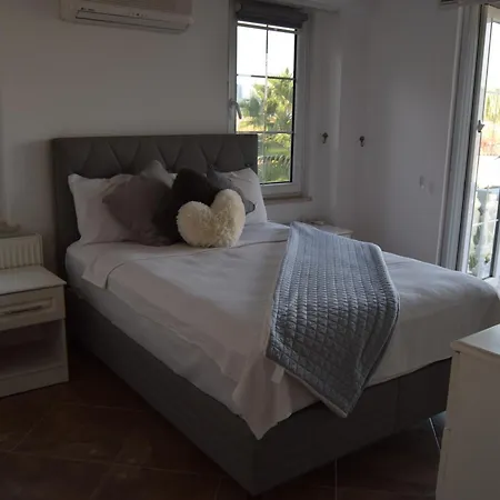 Vila 6 Bedroom Akasya In Oludeniz *