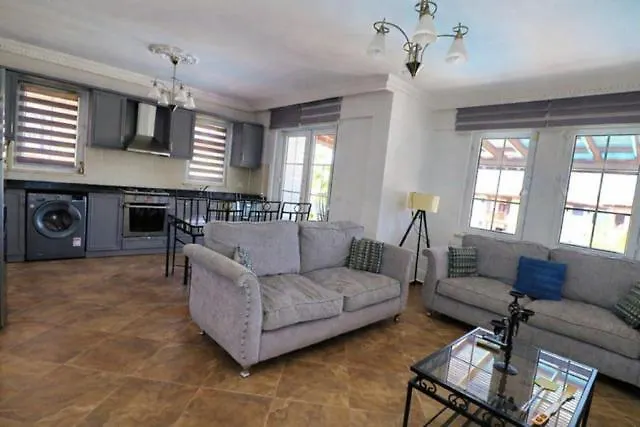 Вилла 6 Bedroom Akasya In Oludeniz