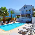6 Bedroom Akasya In Oludeniz Fethiye