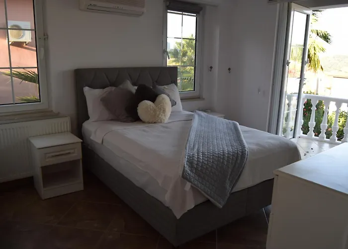 Villa 6 Bedroom Akasya In Oludeniz *